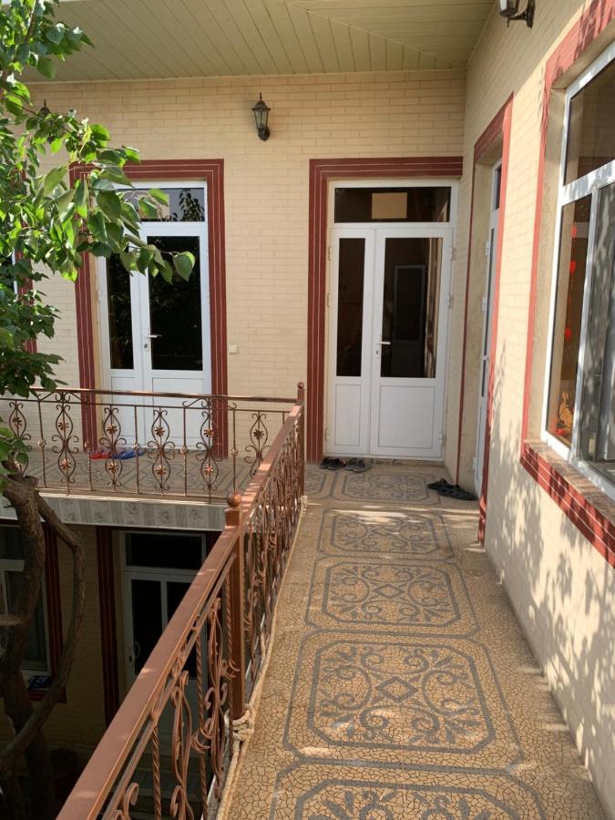 Muharram Homestay In The Neighborhood Of The Registan Square, 家族 ゲストハウス Samarkand Ngoại thất bức ảnh