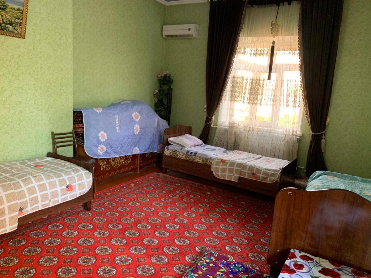 Muharram Homestay In The Neighborhood Of The Registan Square, 家族 ゲストハウス Samarkand Ngoại thất bức ảnh