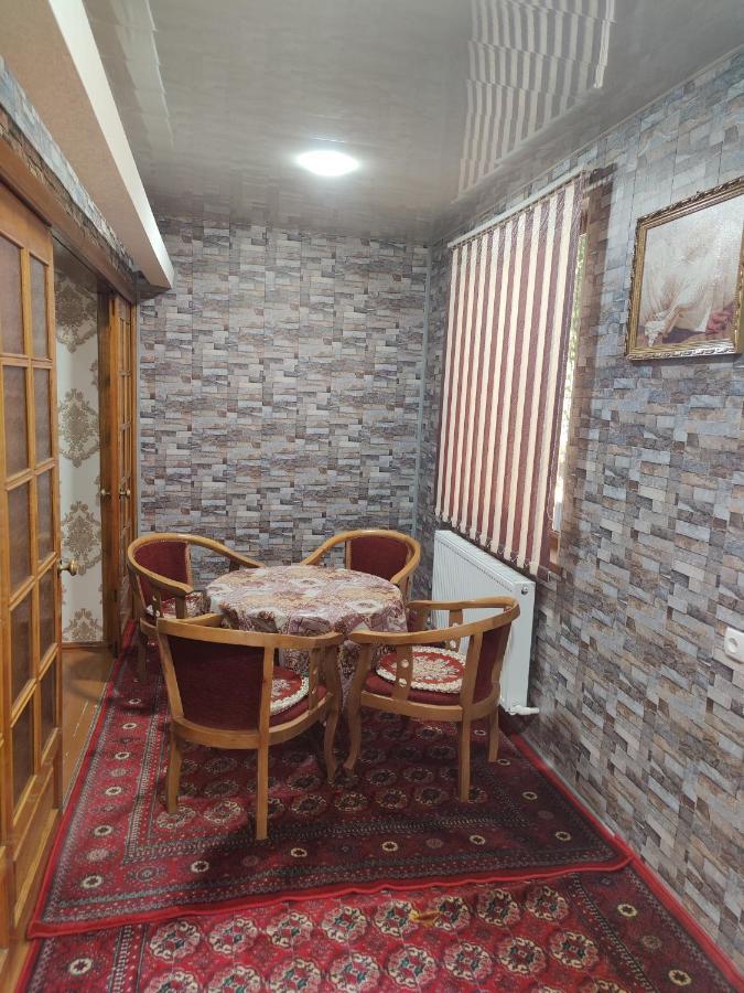 Muharram Homestay In The Neighborhood Of The Registan Square, 家族 ゲストハウス Samarkand Ngoại thất bức ảnh
