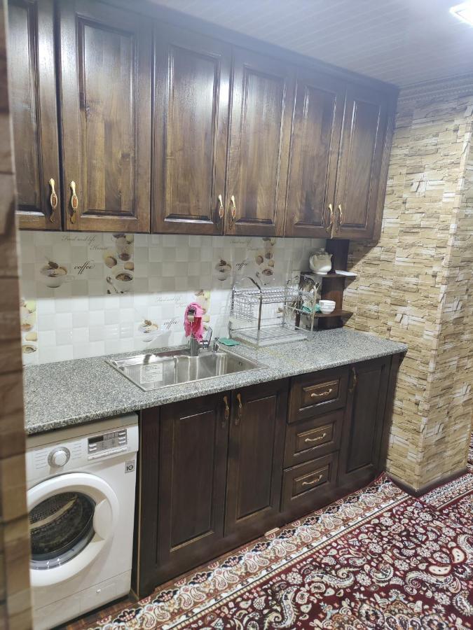 Muharram Homestay In The Neighborhood Of The Registan Square, 家族 ゲストハウス Samarkand Ngoại thất bức ảnh