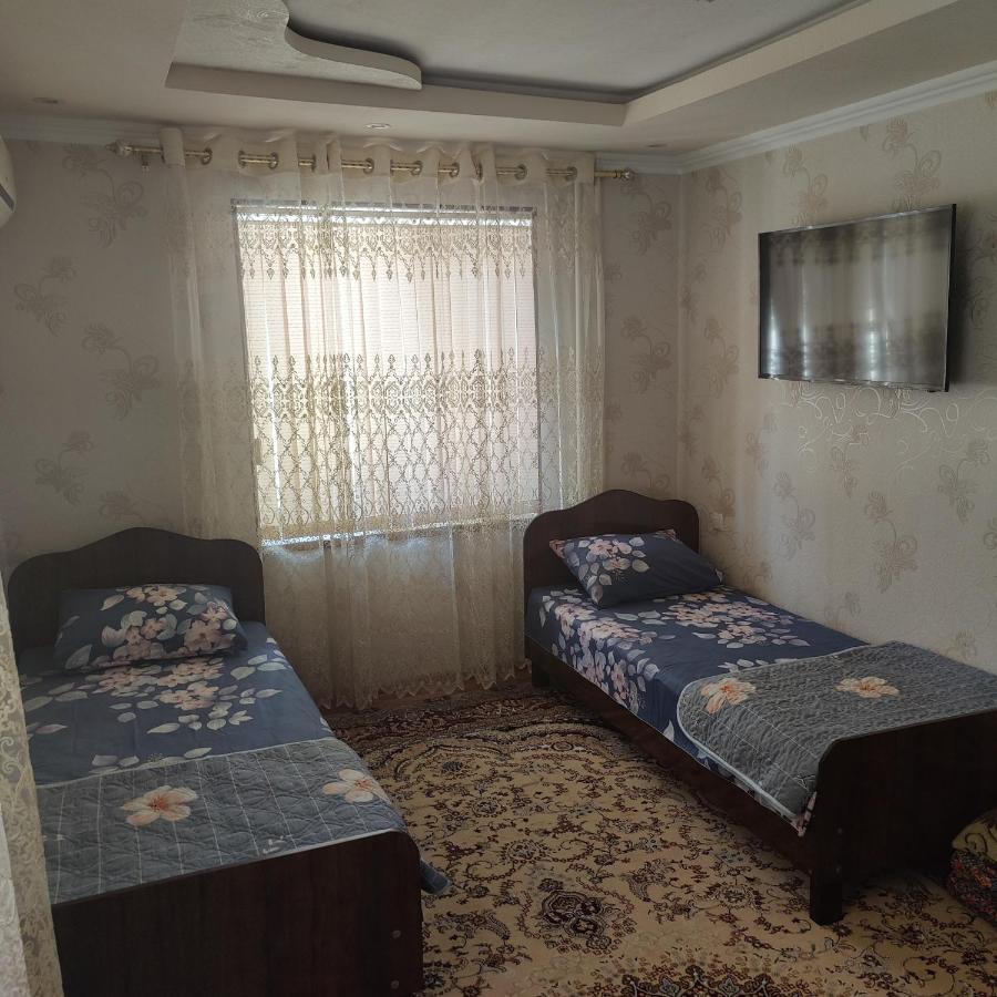 Muharram Homestay In The Neighborhood Of The Registan Square, 家族 ゲストハウス Samarkand Ngoại thất bức ảnh