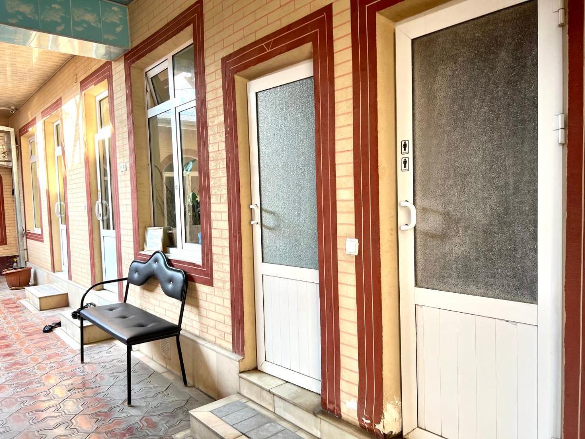 Muharram Homestay In The Neighborhood Of The Registan Square, 家族 ゲストハウス Samarkand Ngoại thất bức ảnh