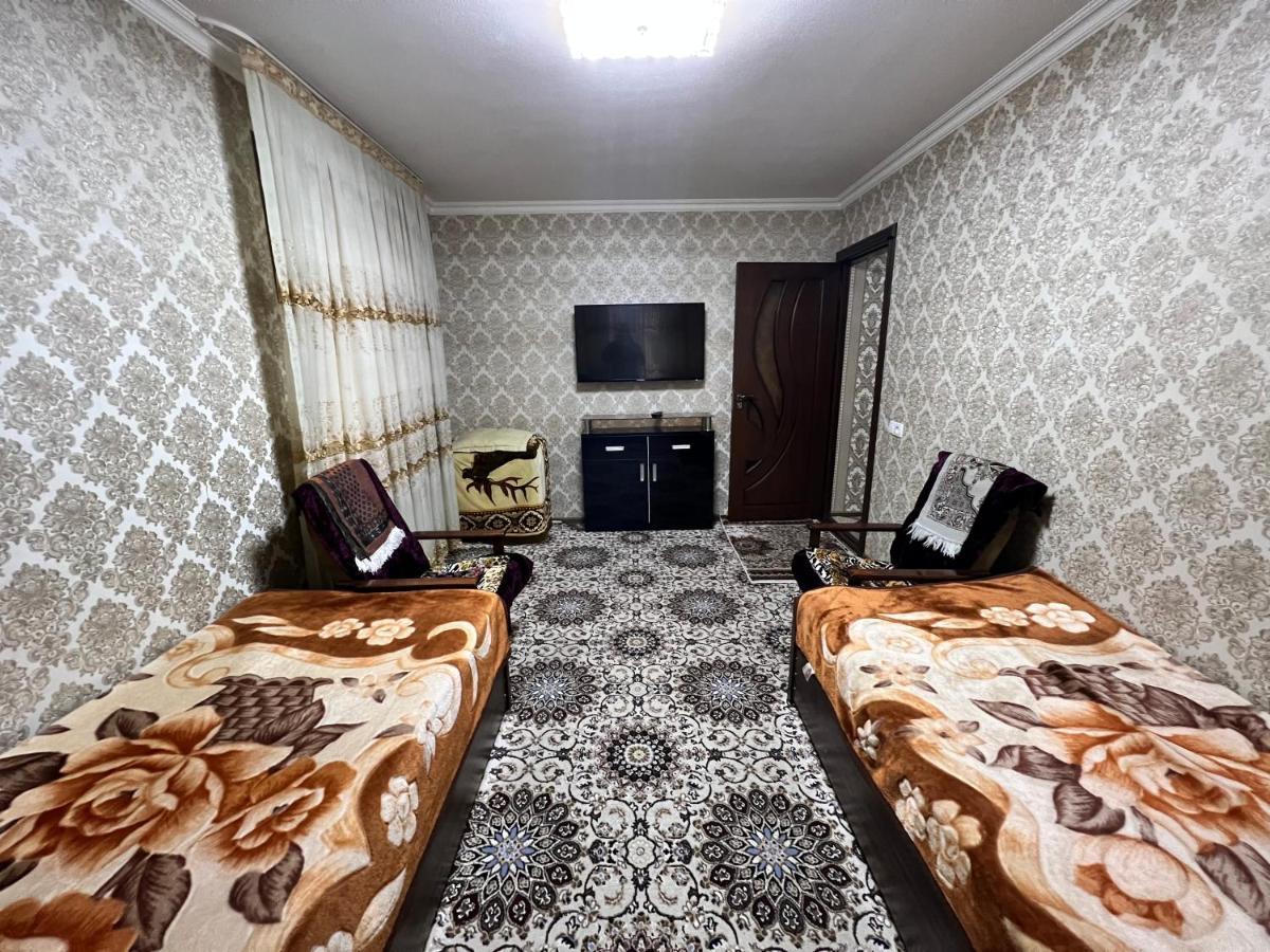 Muharram Homestay In The Neighborhood Of The Registan Square, 家族 ゲストハウス Samarkand Ngoại thất bức ảnh