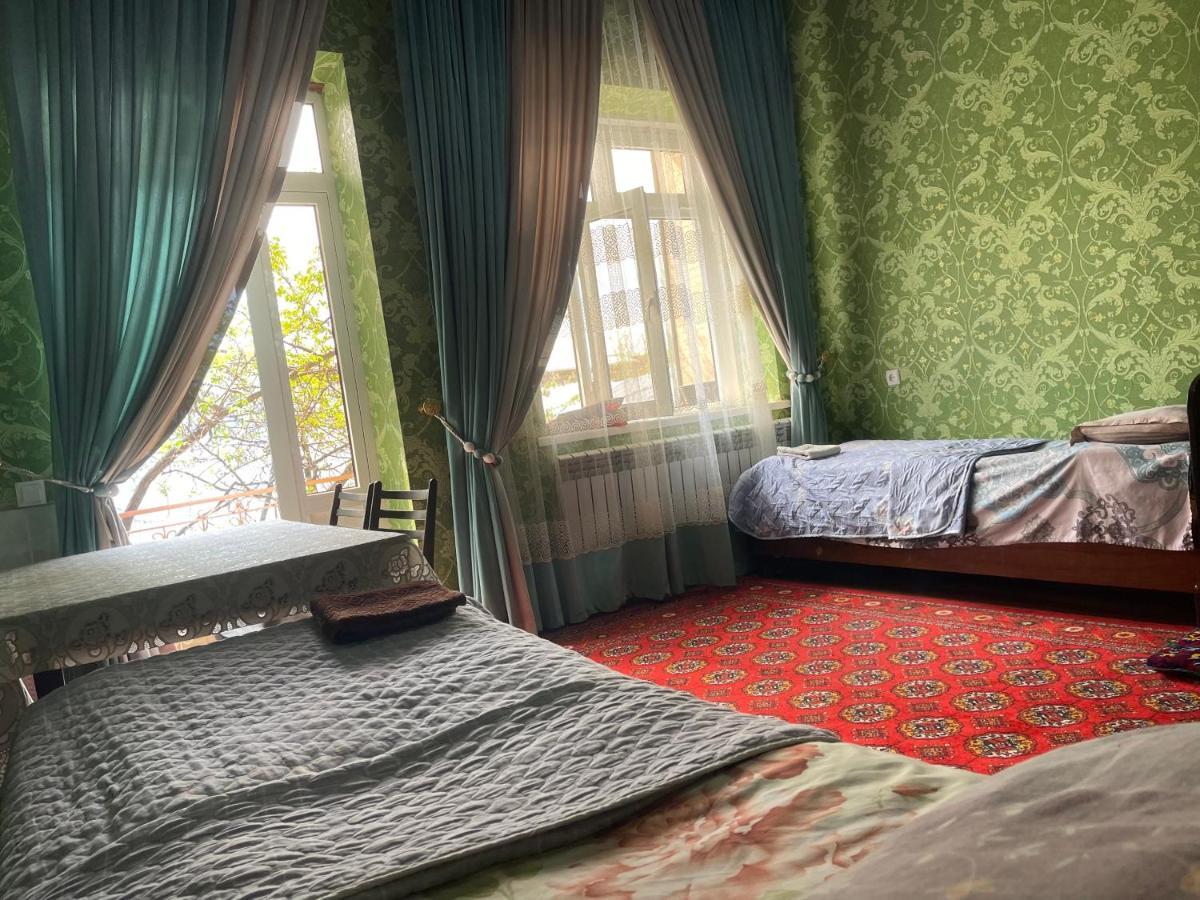 Muharram Homestay In The Neighborhood Of The Registan Square, 家族 ゲストハウス Samarkand Ngoại thất bức ảnh
